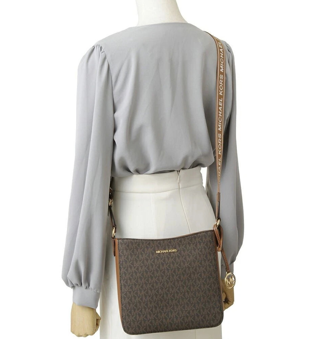 Michael Kors Jet Set Travel Crossbody