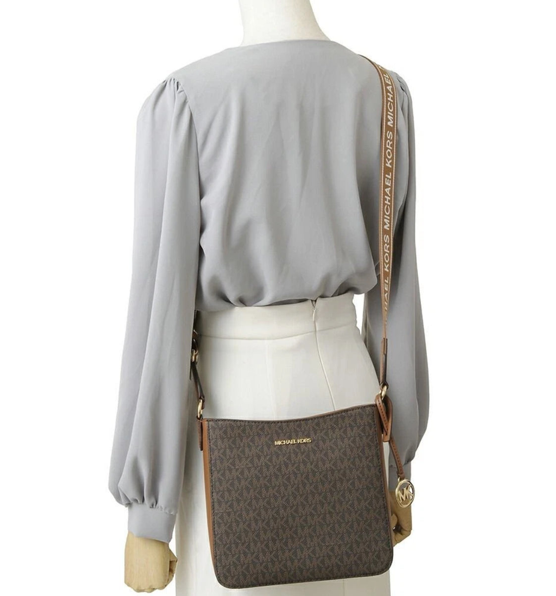 Michael Kors Jet Set Travel Crossbody